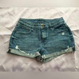 Arizona Jean Co. Distressed Denim Shorts – Women’s Size 9